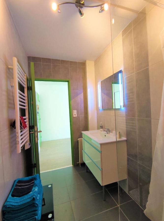 6 Appartements Et 4 Adresses A Mi-Chemin Entre Le Vieux Port Et L Ile De Re La Rochelle  Dış mekan fotoğraf