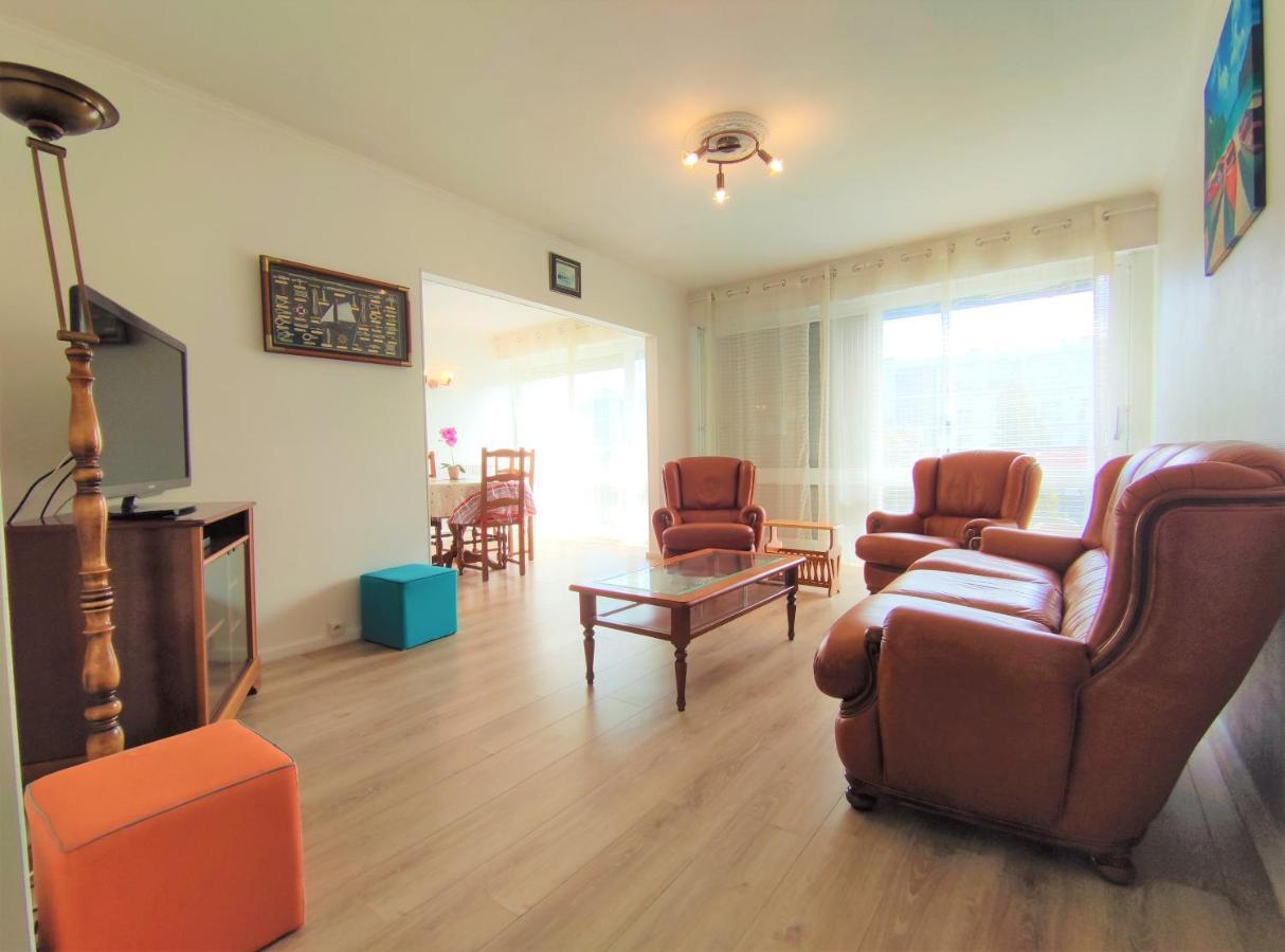 6 Appartements Et 4 Adresses A Mi-Chemin Entre Le Vieux Port Et L Ile De Re La Rochelle  Dış mekan fotoğraf