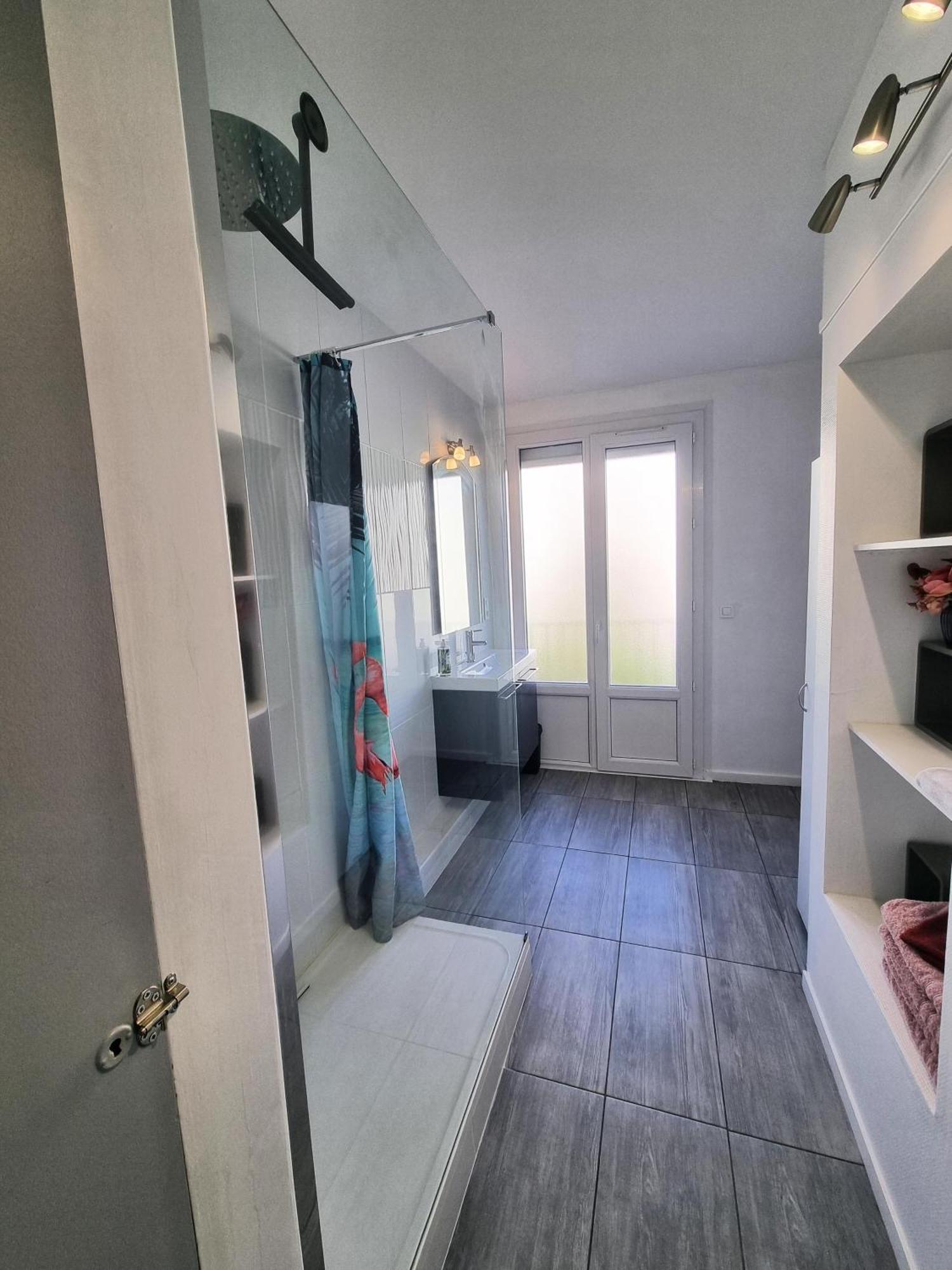 6 Appartements Et 4 Adresses A Mi-Chemin Entre Le Vieux Port Et L Ile De Re La Rochelle  Dış mekan fotoğraf
